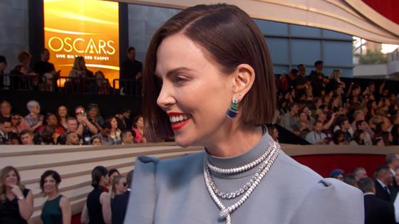 Charlize Theron Brings Mother as Date to 2019 Oscars