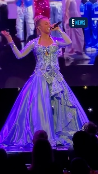 JoJo Siwa is back like a boomerang