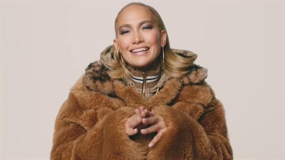 コーチ ジェニファーロペス　コラボ　チェスターコート　ベージュ　S Jennifer Lopez's Coach Collection Is On Sale For Up to 60% Off