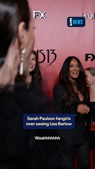 Sarah Paulson fangirls over Lisa Barlow at AHS premiere